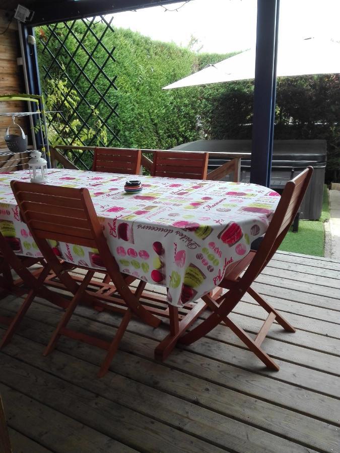 Chalet Zure Ondoan - Spa Et Piscine Chauffee Tarnos Zewnętrze zdjęcie