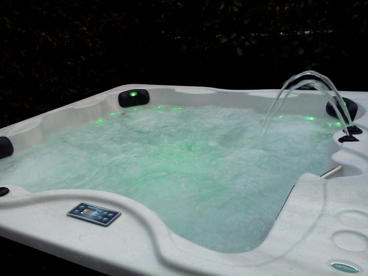 Chalet Zure Ondoan - Spa Et Piscine Chauffee Tarnos Zewnętrze zdjęcie